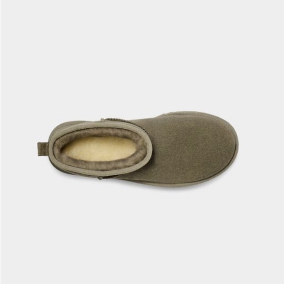 UGG Ultra Mini Platform Size 8 Moss Green - Picture 6 of 11